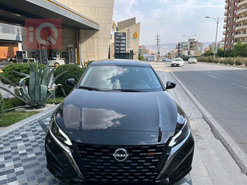 نیسان ئەلتیما